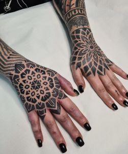 Geometric Tattoos by Manuel Zellkern