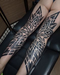 Single piece tattoos by Manuel Zellkern