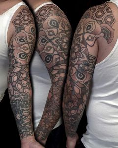 Sleeve tattoos by Manuel Zellkern